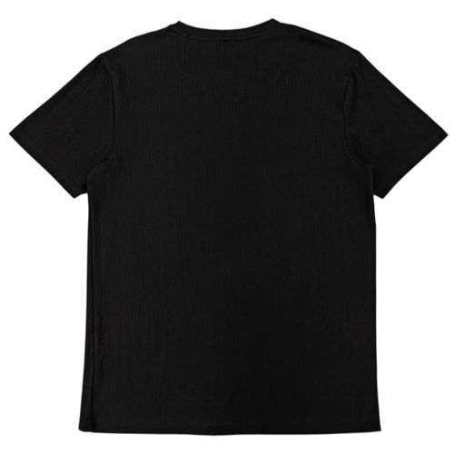 Camiseta en color negro con cuello redondo para hombre