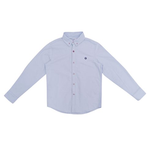 Camisa en color celeste de cuello tipo camisero y mangas largas para niño