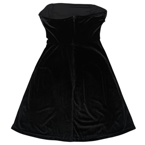Vestido color negro tipo gamuza strapless para mujer