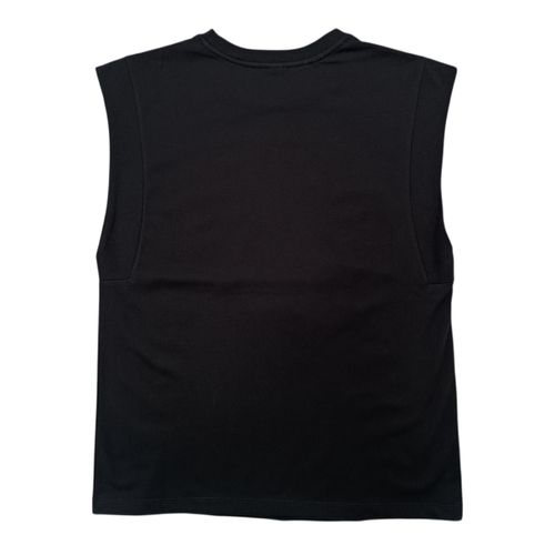 Camiseta color negro desmangada para mujer