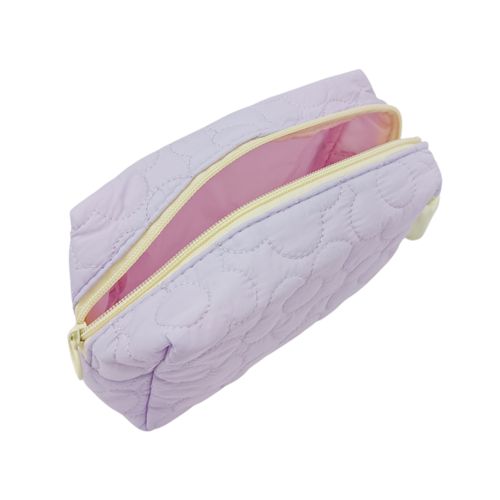 Cosmetiquera color lila con textura para mujer