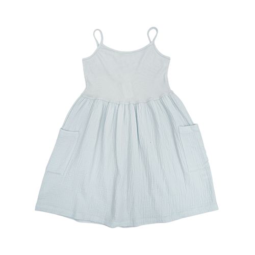 Vestido color celeste de tirantes y de corte holgado para niña
