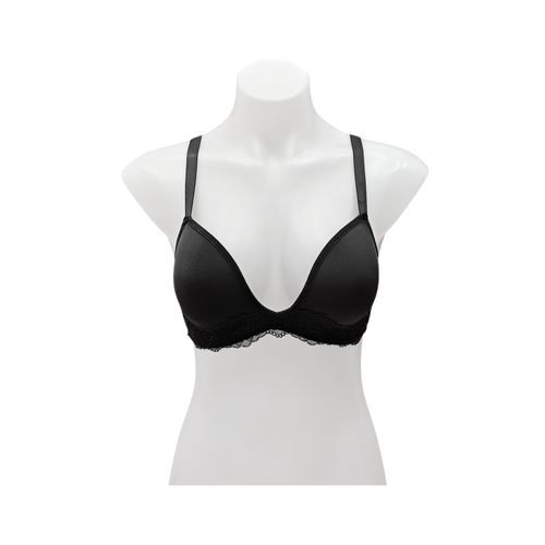 Brasier color negro sin varillas copa B y detalle de encaje para mujer