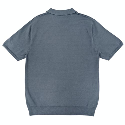 Camisa tipo Polo color azul claro de mangas cortas para hombre