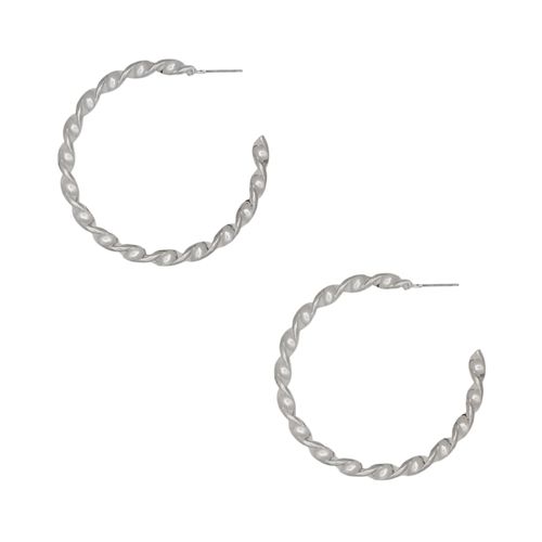 Argollas color plateado entrelazada para mujer