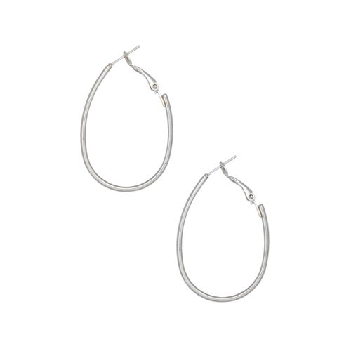 Argollas color plateado lisas en forma de gota para mujer