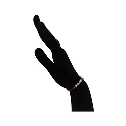 Pulsera color rojo con dije religioso para mujer