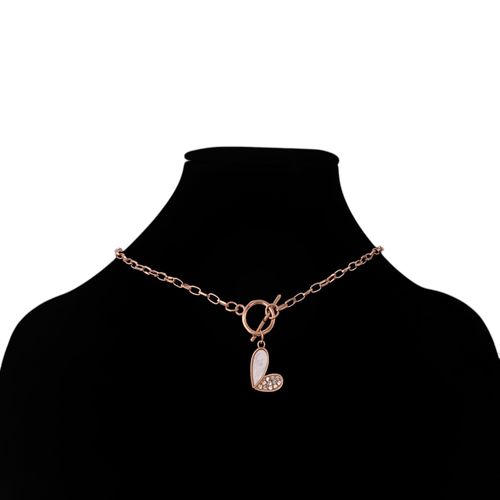 Cadena color dorado con colgante de corazón para mujer