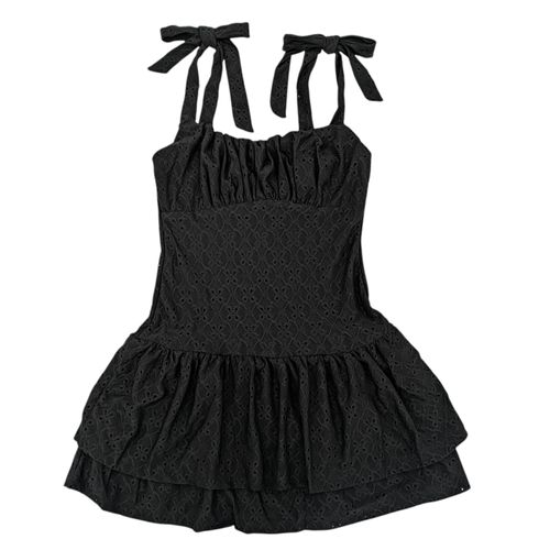 Vestido color negro corto con detalle calado floral para mujer