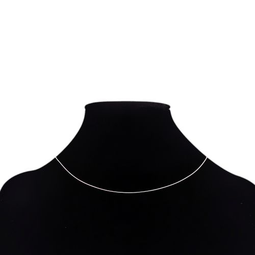 Cadena color plateado con diseño miniliastia