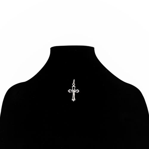 Dije color plateado en forma de cruz unisex