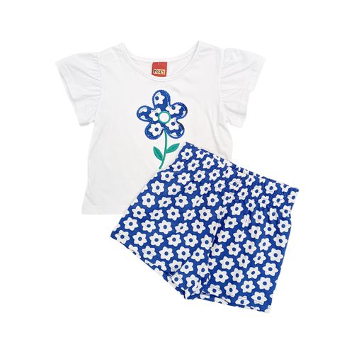 Conjunto de short en bicolor con diseño estampado para niña