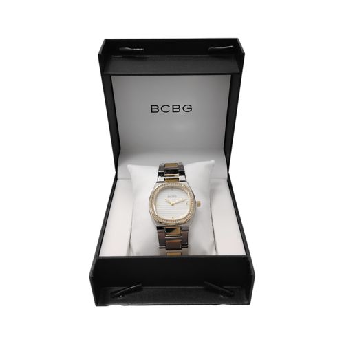 Reloj análogo color plateado con detalle dorado para mujer