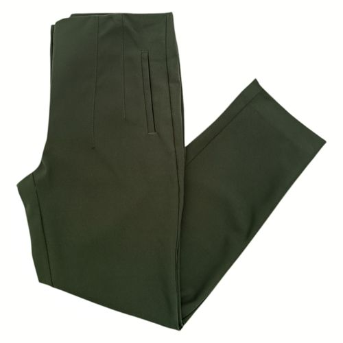 Pantalón color verde olivo slim ankle casual para mujer