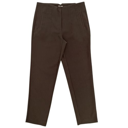 Pantalón slim ankle color café para mujer