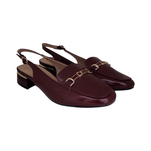 Tacones slingback color vino para mujer
