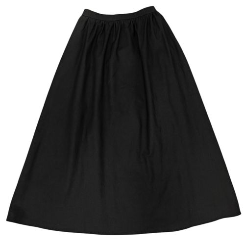 Falda casual corte largo color negro para mujer