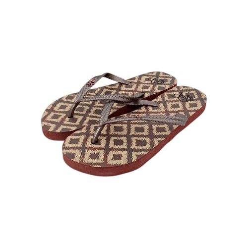 Sandalias de playa color café oscuro con diseño de cuadros para mujer