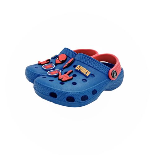 Sandalias tipo crocs color rojo con diseño de Spider-Man para niño