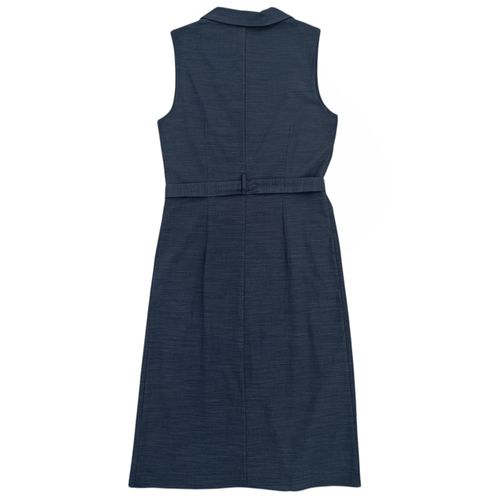 Vestido color navy con cierre de botones desmangado para mujer