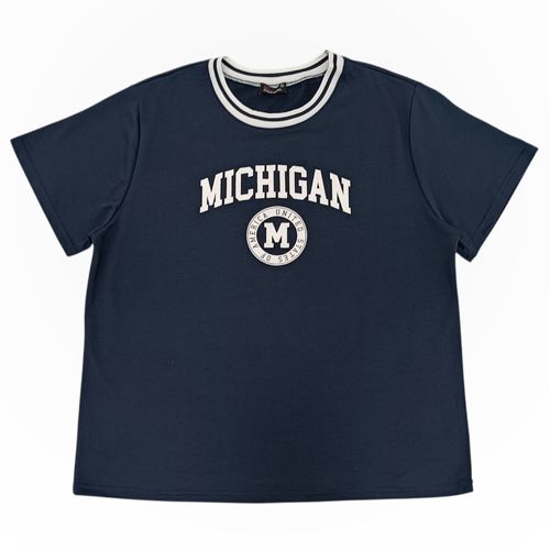 Camiseta curvy color beige estampado Michigan para mujer