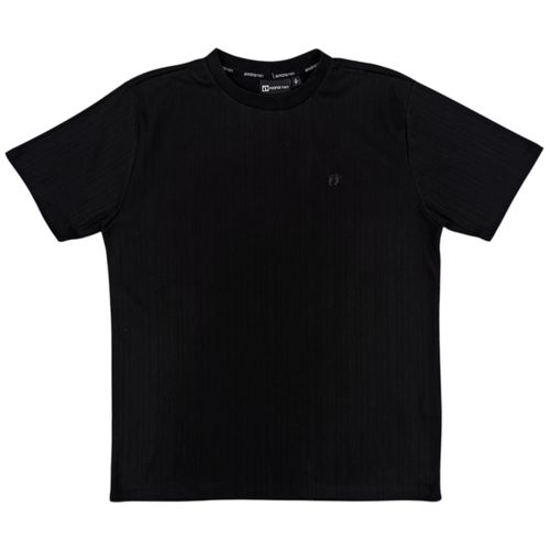 Camiseta color negro de cuello redondo y diseño con textura para hombre