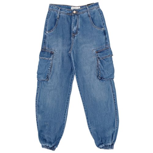Pantalón azul tipo jogger con detalle cargo para mujer