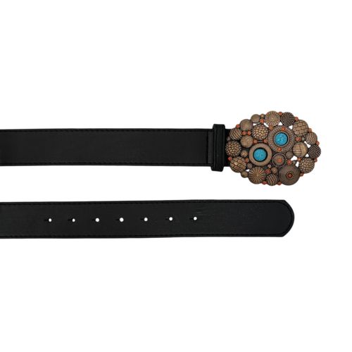 Cincho color negro con diseño de hebilla artesanal para mujer