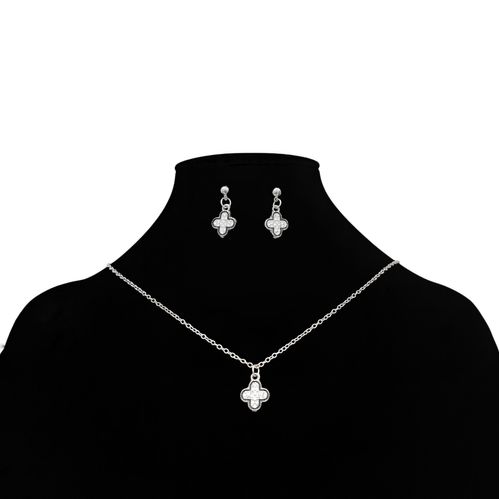 Set de collar y aritos en forma de flor en color plateado para mujer