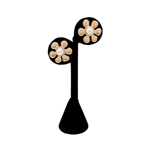 Aretes en color dorado en forma de flor para mujer