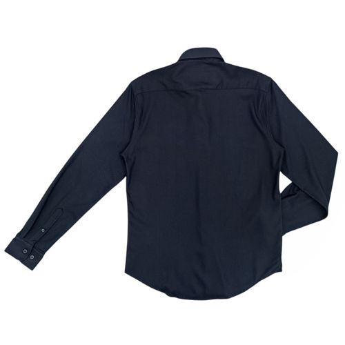 Camisa color negro estilo casual y manga larga para hombre