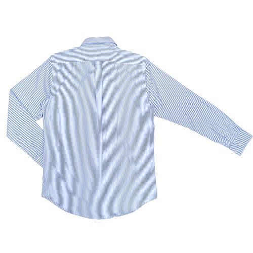 Camisa formal rayada de color azul claro de cierre de botones para hombre