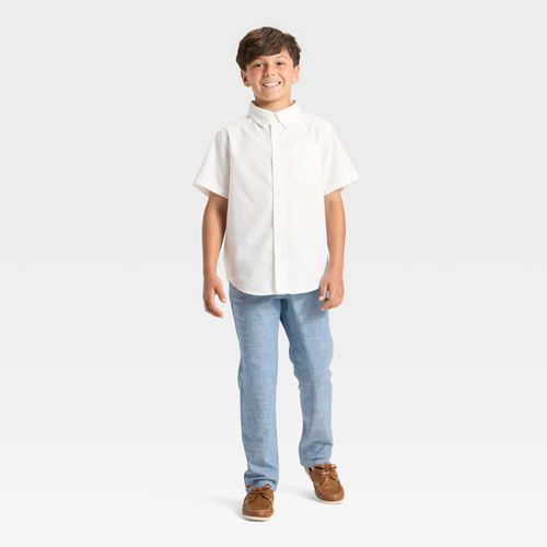 Camisa casual color blanco con cierre frontal de botones para niño