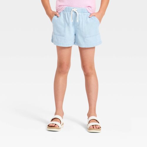 Short color celeste con bolsillos frontales para niña