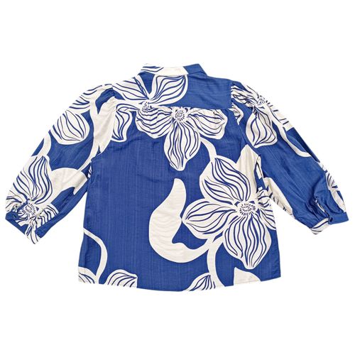 Blusa tipo túnica color azul con detalle floral de mangas 3/4 para mujer