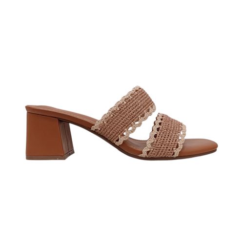 Sandalias de tacón color beige con detalle de crochet para mujer