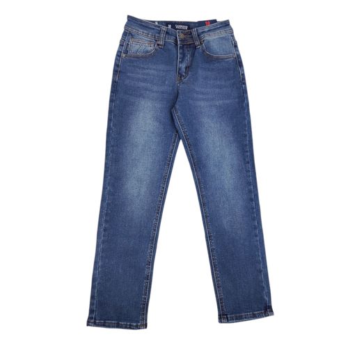 Slim fit jeans color azul con diseño lavado para niño