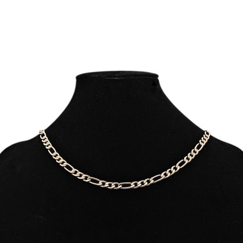 Cadena tipo figaro color dorado con diseño de eslabones alternados para mujer