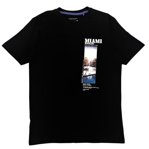 Camiseta color negro cuello redondo de mangas cortas para hombre